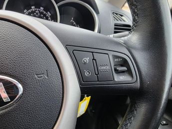 KIA VENGA 1.6 3 MPV 5dr Petrol Auto Euro 6 (123 bhp)