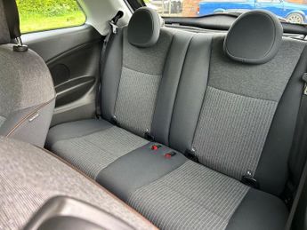 FIAT 500E 42kWh Icon Hatchback 3dr Electric Auto (118 ps)