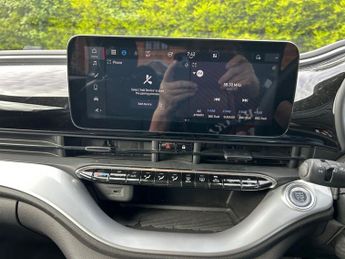 FIAT 500E 42kWh Icon Hatchback 3dr Electric Auto (118 ps)