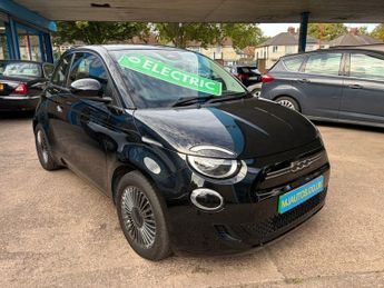 FIAT 500E 42kWh Icon Hatchback 3dr Electric Auto (118 ps)
