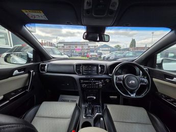 KIA SPORTAGE 2.0 CRDi GT-Line SUV 5dr Diesel Auto AWD Euro 6 (134 bhp)