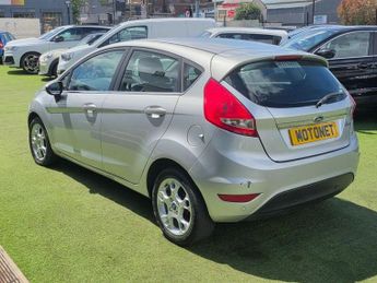 FORD FIESTA 1.4 Zetec Hatchback 5dr Petrol Automatic (154 g/km, 94 bhp)