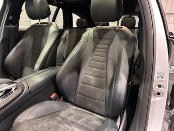 MERCEDES-BENZ E-CLASS 2.0 E300d AMG Line Night Edition (Premium Plus) Estate 5dr Diese