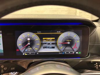 MERCEDES-BENZ E-CLASS 2.0 E300d AMG Line Night Edition (Premium Plus) Estate 5dr Diese