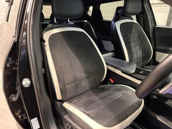 KIA EV6 77.4kWh GT-Line Hatchback 5dr Electric Auto (225 bhp)