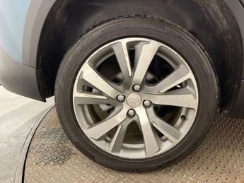 PEUGEOT 2008 1.2 PureTech Allure SUV 5dr Petrol EAT Euro 6 (s/s) (110 ps)