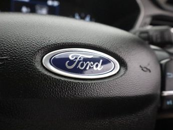 FORD KUGA 1.5T EcoBoost Zetec SUV 5dr Petrol Manual Euro 6 (s/s) (150 ps)