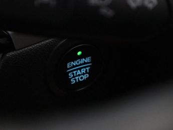 FORD KUGA 1.5T EcoBoost Zetec SUV 5dr Petrol Manual Euro 6 (s/s) (150 ps)