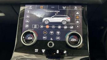 LAND ROVER RANGE ROVER VELAR 3.0 SD6 V6 R-Dynamic HSE SUV 5dr Diesel Auto 4WD Euro 6 (s/s) (3