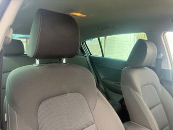 KIA SPORTAGE 1.6 GDi 2 SUV 5dr Petrol Manual Euro 6 (s/s) (130 bhp)