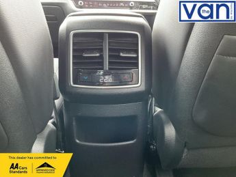 KIA SPORTAGE 1.6 T-GDi MHEV GT-Line SUV 5dr Petrol Hybrid DCT Euro 6 (s/s) (1