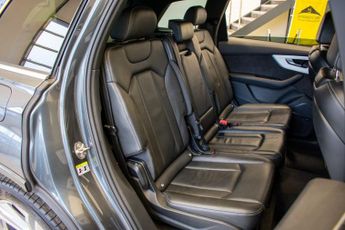 AUDI Q7 3.0 TDI V6 45 S line SUV 5dr Diesel Tiptronic quattro Euro 6 (s/