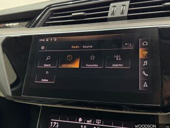 AUDI E-TRON 55 SUV 5dr Electric Auto quattro 95kWh (408 ps)