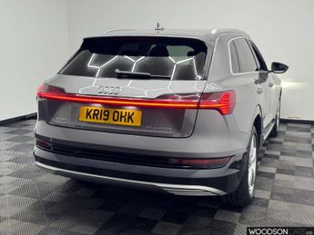 AUDI E-TRON 55 SUV 5dr Electric Auto quattro 95kWh (408 ps)
