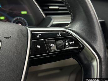 AUDI E-TRON 55 SUV 5dr Electric Auto quattro 95kWh (408 ps)