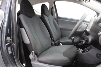 TOYOTA AYGO 1.0 VVT-i Sport Hatchback 3dr Petrol Manual Euro 4 (67 bhp)