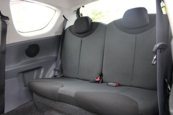 TOYOTA AYGO 1.0 VVT-i Sport Hatchback 3dr Petrol Manual Euro 4 (67 bhp)