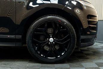 LAND ROVER RANGE ROVER EVOQUE 2.0 R-DYNAMIC SE MHEV 5d 178 BHP
