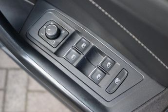 VOLKSWAGEN T-ROC 1.5 TSI STYLE