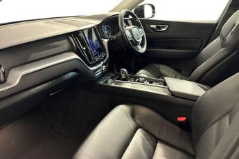 VOLVO XC60 2.0h T6 Recharge 11.6kWh Inscription Expression SUV 5dr Petrol P