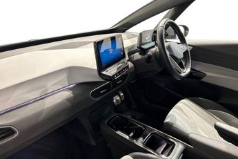VOLKSWAGEN ID.3 Pro 58kWh Family Hatchback 5dr Electric Auto (145 ps) Front / Re