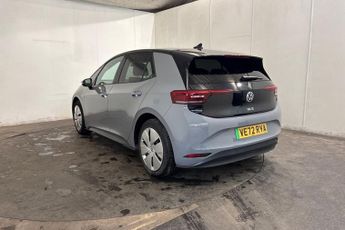 VOLKSWAGEN ID.3 Pro 58kWh Family Hatchback 5dr Electric Auto (145 ps) Front / Re