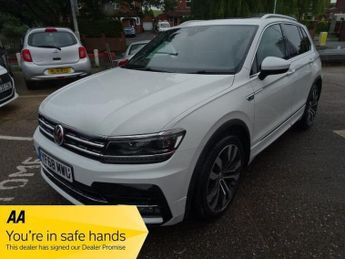 VOLKSWAGEN TIGUAN 2.0 TDI R-Line SUV 5dr Diesel DSG 4Motion Euro 6 (s/s) (150 ps)
