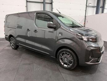 Vauxhall Vivaro 2.2 Pro XL LWB Euro 6 (s/s) (150 ps)