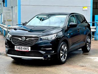 Vauxhall Grandland 1.2 Turbo SRi Nav SUV 5dr Petrol Manual Euro 6 (s/s) (130 ps)