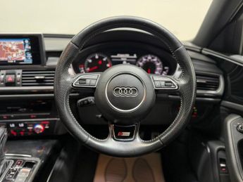 AUDI A6 AVANT 2.0 TDI ultra Black Edition Estate 5dr Diesel S Tronic Euro 6 (s