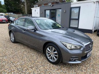 INFINITI Q50 2.2d SE Saloon 4dr Diesel Auto Euro 5 (s/s) (170 ps)