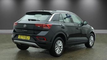 VOLKSWAGEN T-ROC 1.5 TSI Life SUV 5dr Petrol DSG Euro 6 (s/s) (150 ps)