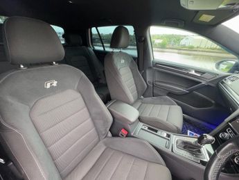 VOLKSWAGEN GOLF 2.0 TSI R Hatchback 5dr Petrol DSG 4Motion Euro 6 (s/s) (310 ps)