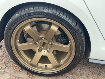 VOLKSWAGEN GOLF 2.0 TSI R Hatchback 5dr Petrol DSG 4Motion Euro 6 (s/s) (310 ps)