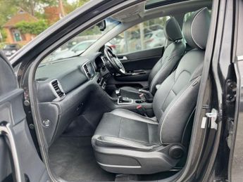 KIA SPORTAGE 1.7 CRDi 3 SUV 5dr Diesel DCT Euro 6 (s/s) (139 bhp)