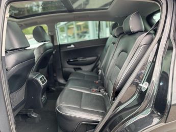 KIA SPORTAGE 1.7 CRDi 3 SUV 5dr Diesel DCT Euro 6 (s/s) (139 bhp)