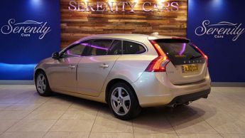 VOLVO V60 2.4 D5 SE Lux Estate 5dr Diesel Geartronic Euro 5 (215 ps)
