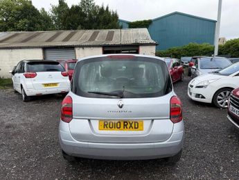 RENAULT GRAND MODUS 1.5 dCi Dynamique MPV 5dr Diesel Quickshift Euro 4 (86 ps)