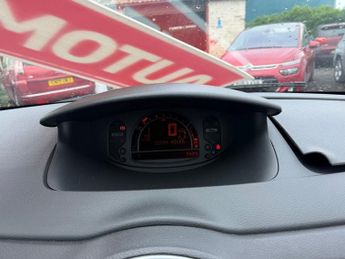 RENAULT GRAND MODUS 1.5 dCi Dynamique MPV 5dr Diesel Quickshift Euro 4 (86 ps)