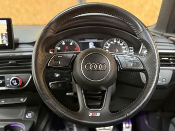 AUDI A4 AVANT 2.0 TDI ultra S line Estate 5dr Diesel S Tronic Euro 6 (s/s) (19