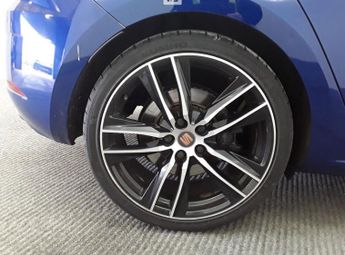 SEAT LEON 2.0 TSI Cupra 290 Lux Hatchback 5dr Petrol DSG Euro 6 (s/s) (290