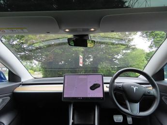 TESLA Model 3 (Dual Motor) Performance Saloon 4dr Electric Auto 4WDE (Performa
