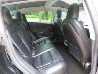 TESLA Model 3 (Dual Motor) Performance Saloon 4dr Electric Auto 4WDE (Performa