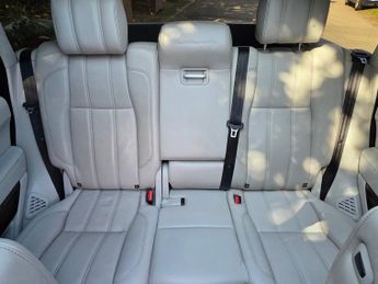 LAND ROVER RANGE ROVER 4.4 SD V8 Autobiography SUV 5dr Diesel Auto 4WD Euro 5 (339 ps)