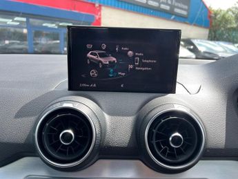 AUDI Q2 1.6 TDI 30 S line S Tronic Euro 6 (s/s) 5dr
