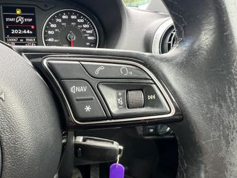 AUDI Q2 2.0 TDI 30 Technik S Tronic Euro 6 (s/s) 5dr