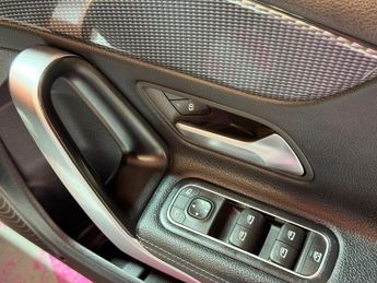 MERCEDES-BENZ A-CLASS 1.5 A180d Sport Hatchback 5dr Diesel 7G-DCT Euro 6 (s/s) (116 ps