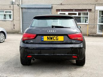 AUDI A1 1.6 TDI Sport Hatchback 3dr Diesel Manual Euro 5 (s/s) (105 ps) 