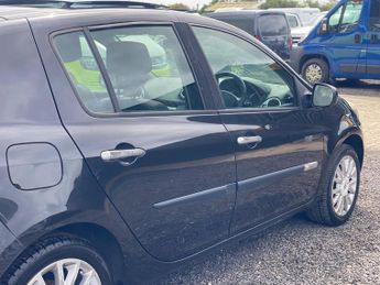 RENAULT CLIO 1.2 TCe Dynamique Euro 4 5dr