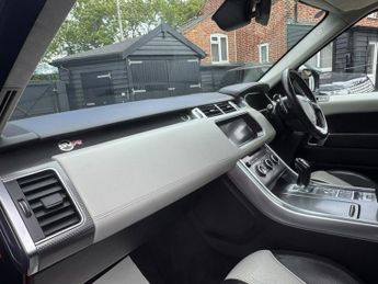 LAND ROVER RANGE ROVER SPORT 5.0 V8 SVR SUV 5dr Petrol Auto 4WD Euro 6 (s/s) (550 ps)
